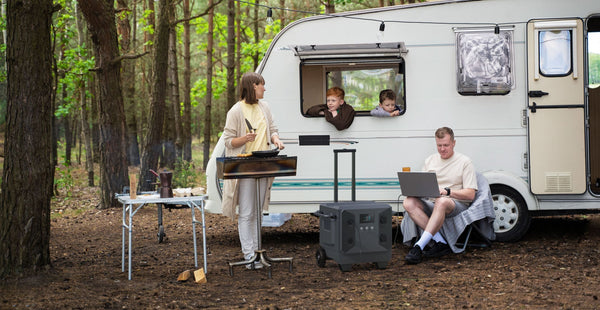 The Best Energy Solution for RV Travel: The Advantages of Lightweight Portable Power Stations